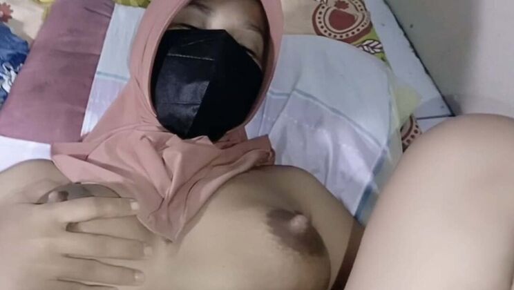 Hijab Wife Cheats with Big Natural Tits - Homemade Indonesian Fuck