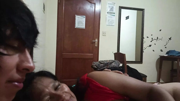 Hot MILF Stepson Fuck - Desi Aunty Cheats On Husband With Young Cock