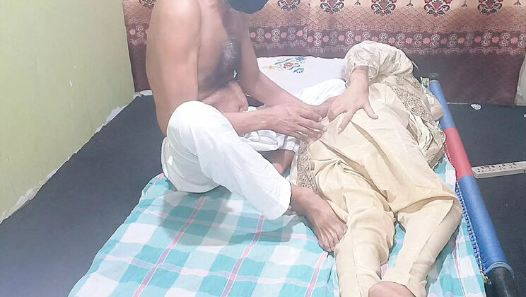 Indian Desi Pregnant Bhabhi Hardcore Doggystyle Anal Sex with Hindi Audio - MehwishButt
