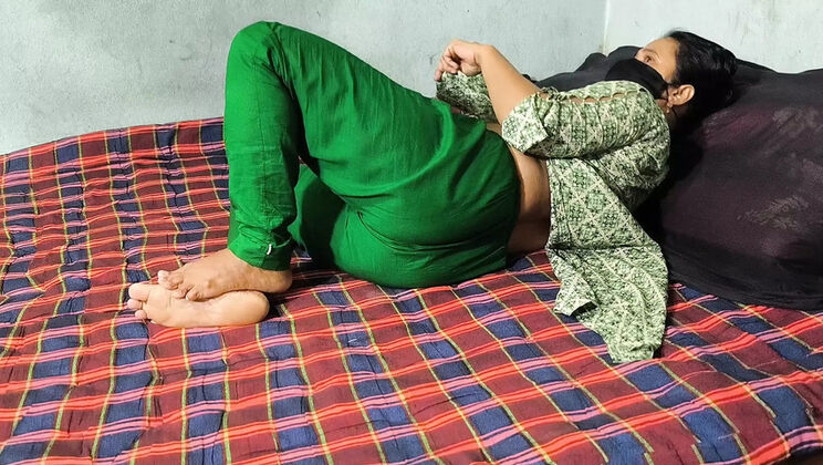 Hot Indian Step Sister SAFI-SEXY Gets Fast Anal Doggy Style - Tight Pussy Fuck