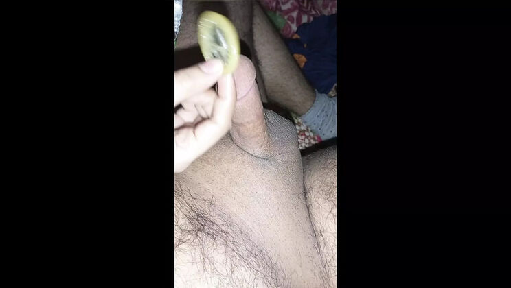 Desi Couple Fucking with Condom - Creampie & Cumshot Close-Up